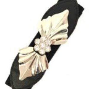 Brand New - Black Flower Rhinestone Elastic Belt